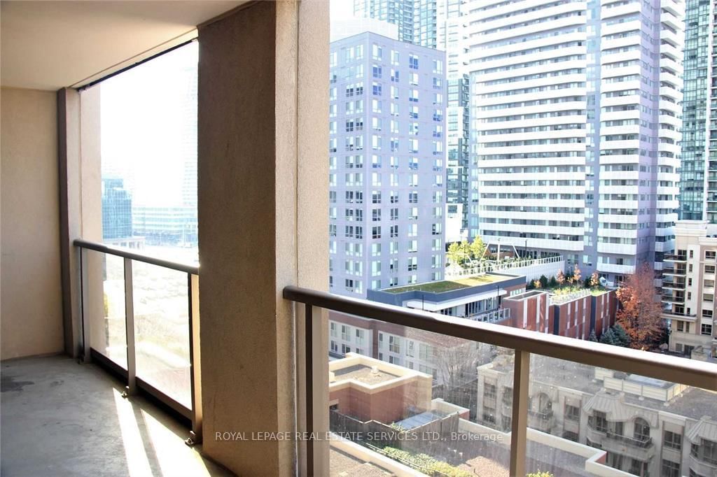 4090 Living Arts Drive, Unit 1103 - Photo 11