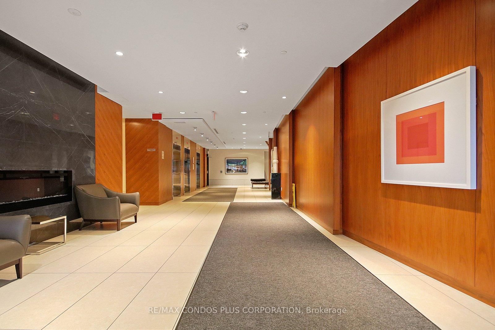 9 Valhalla Inn Road, Unit 1802 - Photo 4