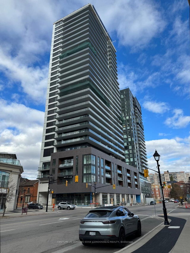 807 - 2075 Lakeshore Road