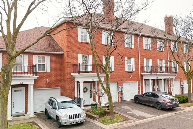 40 - 40 Stornwood Court NE