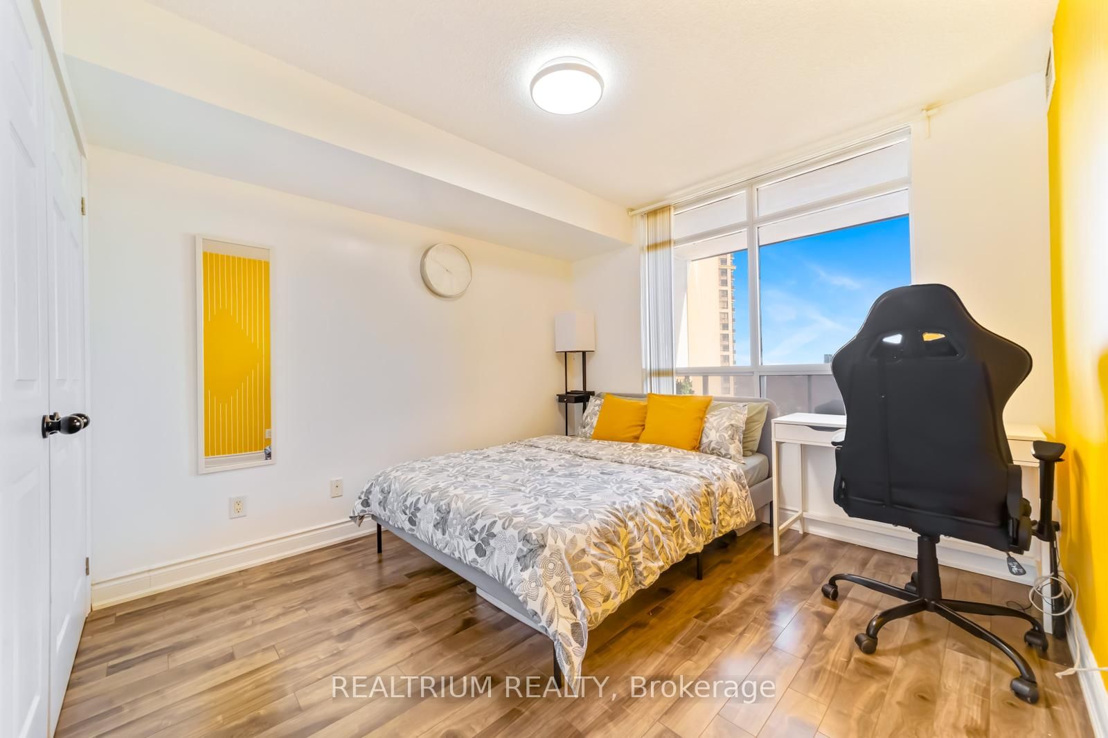 710 Humberwood Boulevard, Unit 811 - Photo 17