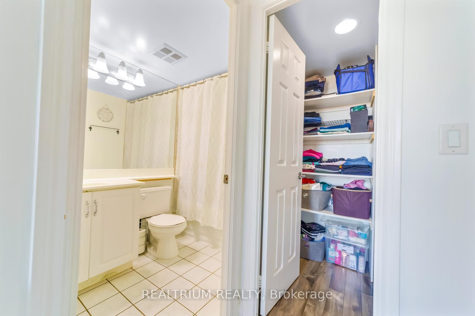 710 Humberwood Boulevard, Unit 811 - Photo 21