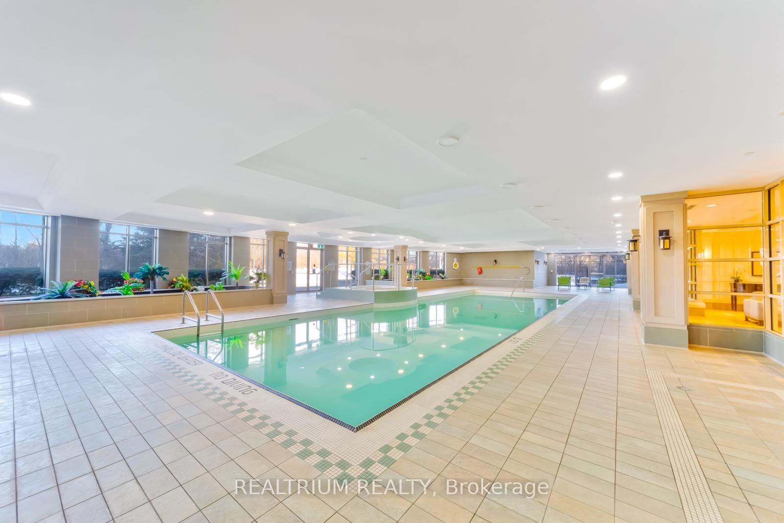 710 Humberwood Boulevard, Unit 811 - Photo 27