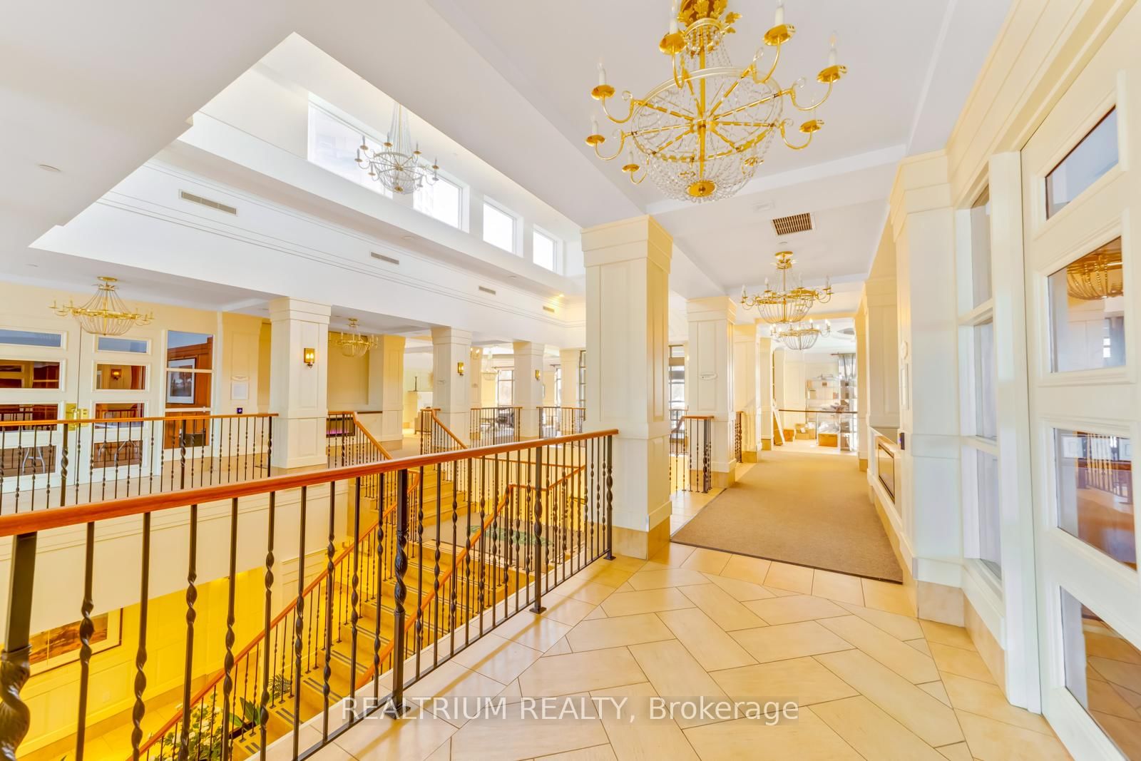 710 Humberwood Boulevard, Unit 811 - Photo 5