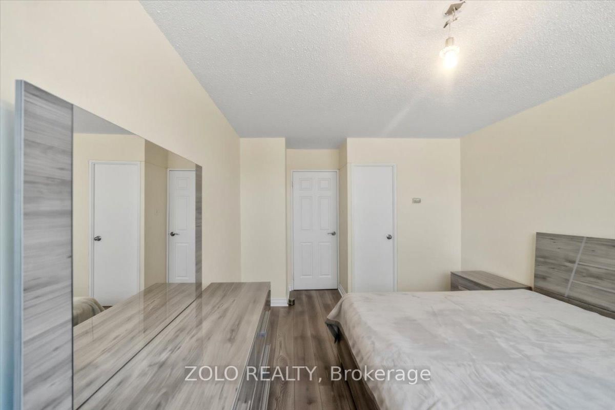 2345 Confederation Parkway, Unit 203 - Photo 20