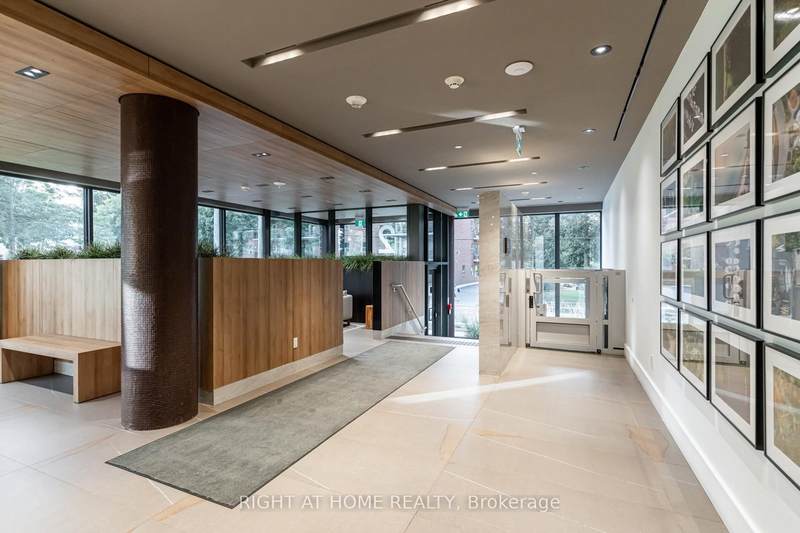 21 Park Street E, Unit 506 - Photo 2