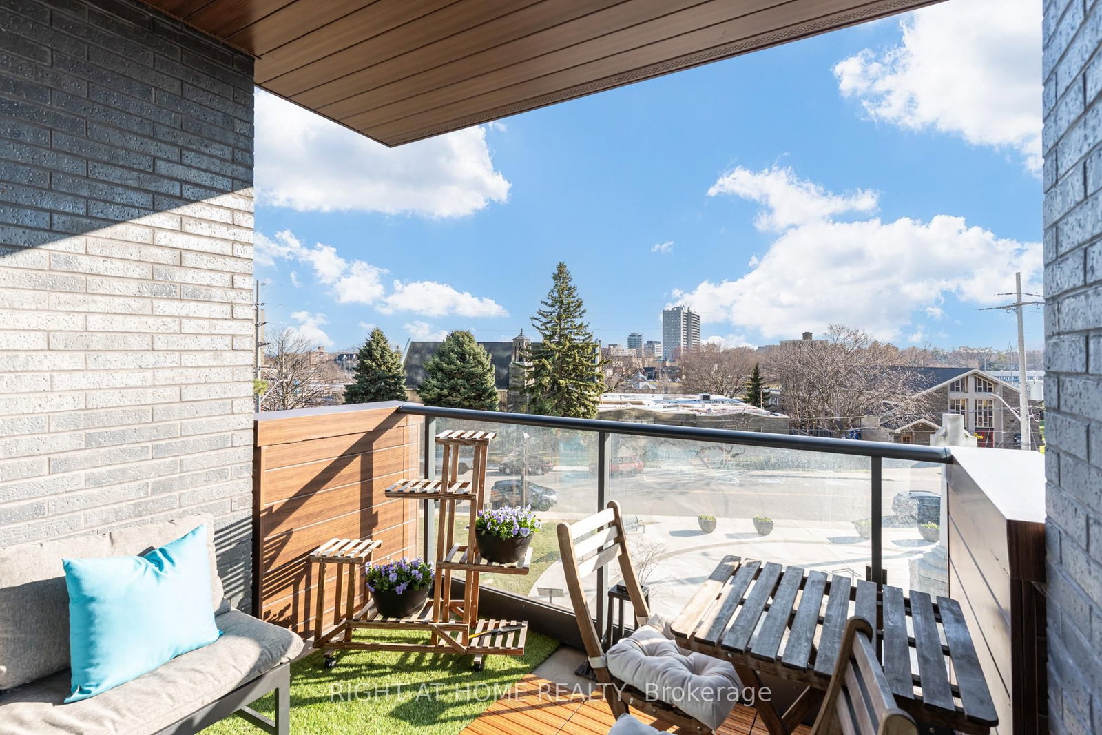 21 Park Street E, Unit 506 - Photo 41