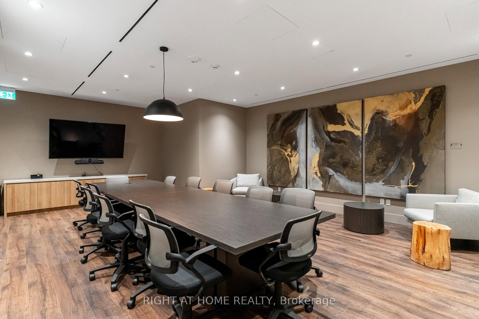 21 Park Street E, Unit 506 - Photo 47