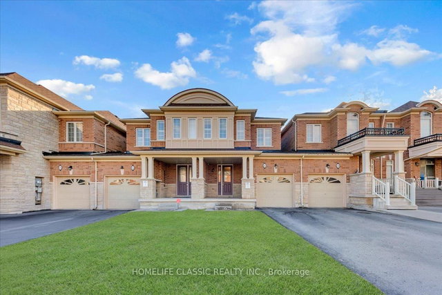 82 Blackberry Valley Crescent