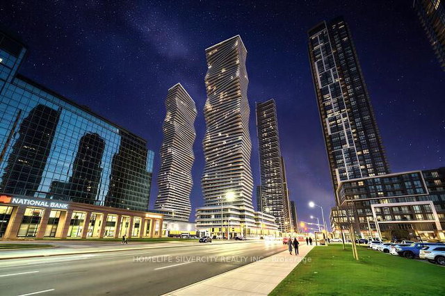 3908 - 3900 Confederation Parkway