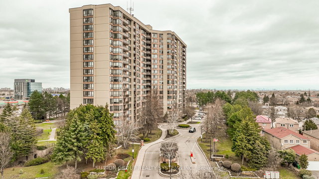 #802 - 20 Cherrytree Drive