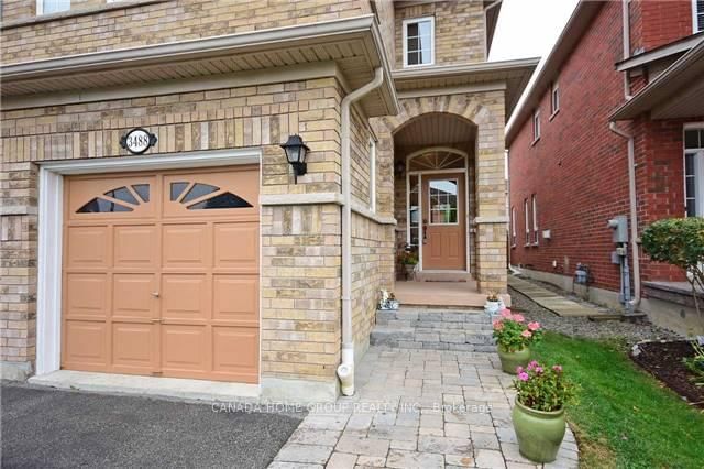 3488 Fountain Park Ave, Mississauga, L5M 7E5 | Image 2