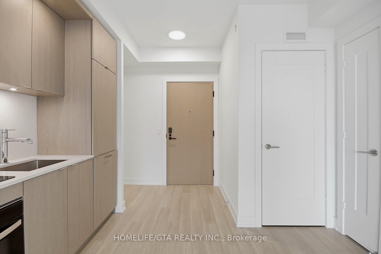 25 Cordova Avenue, Unit 1802 - Photo 7