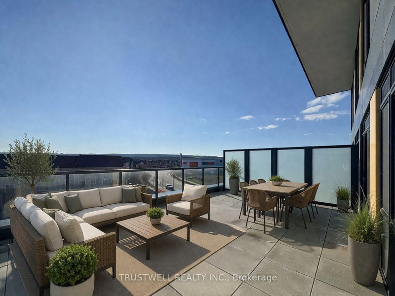 home for lease on 412-4878 Powers Common