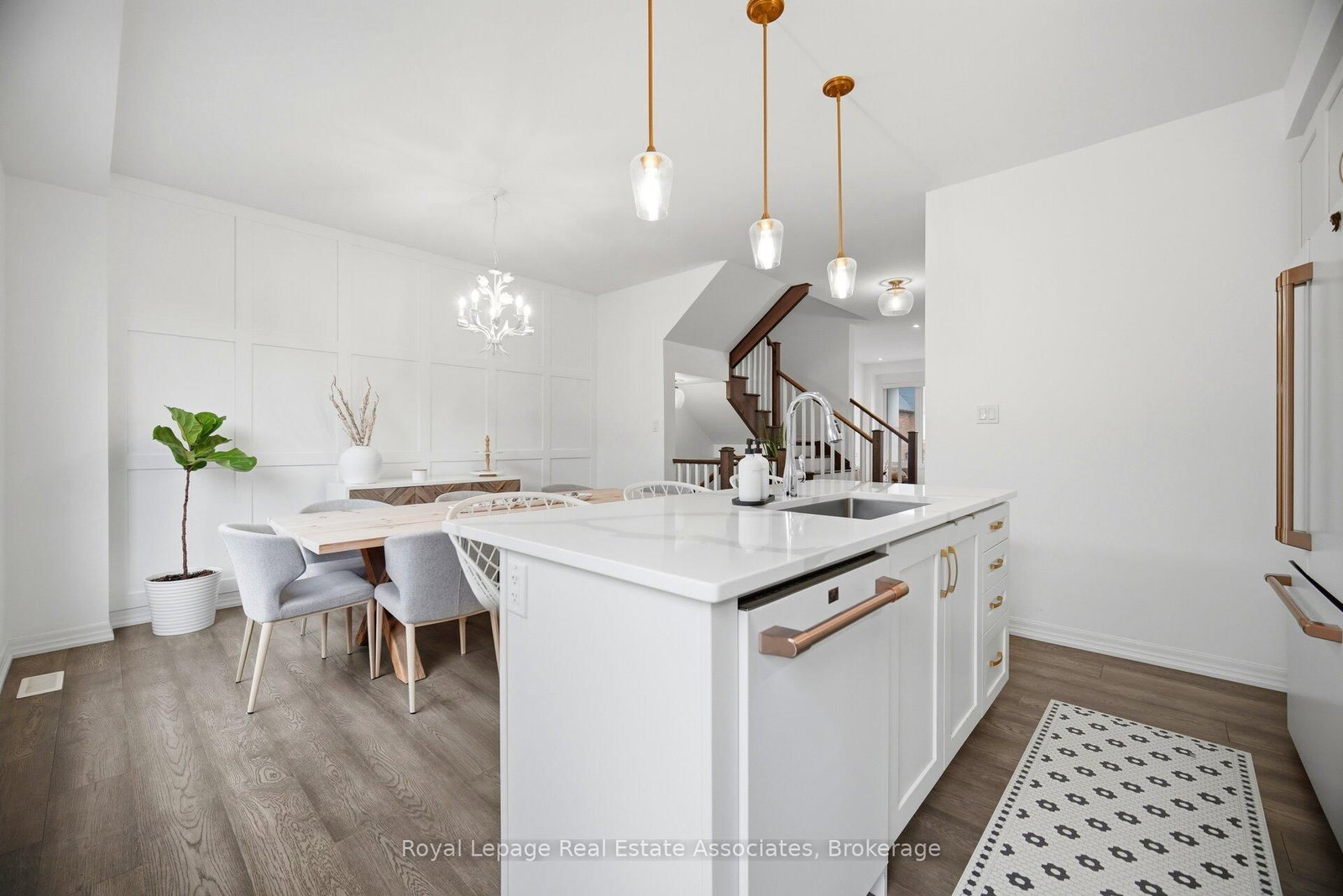 110 Huguenot Road - Photo 12