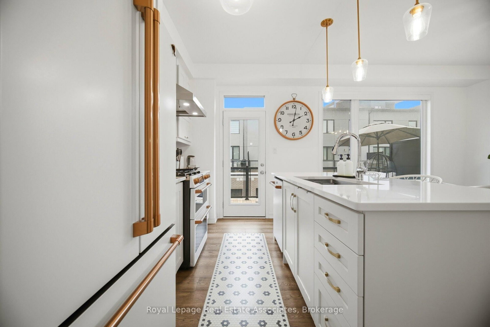 110 Huguenot Road - Photo 15