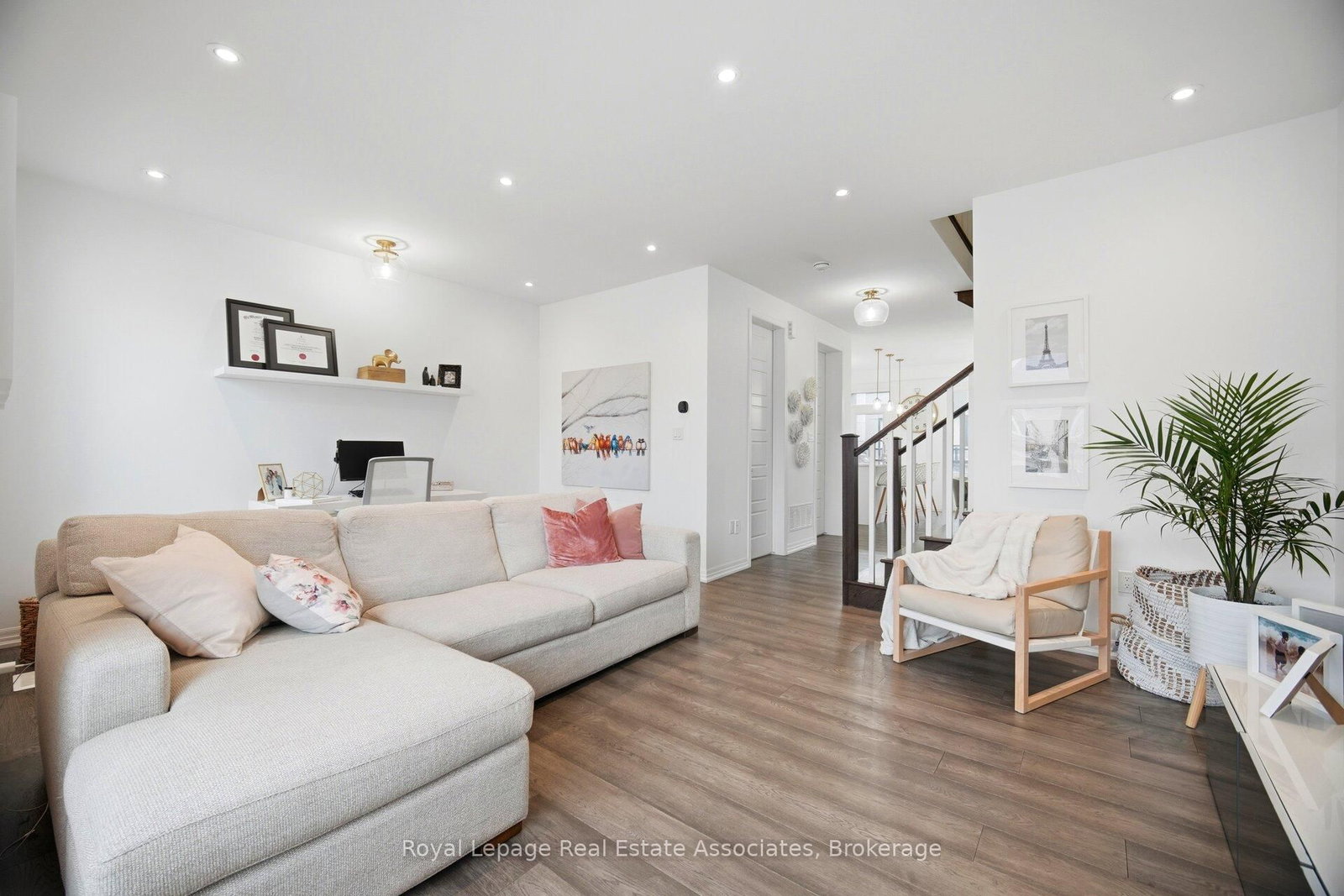 110 Huguenot Road - Photo 21