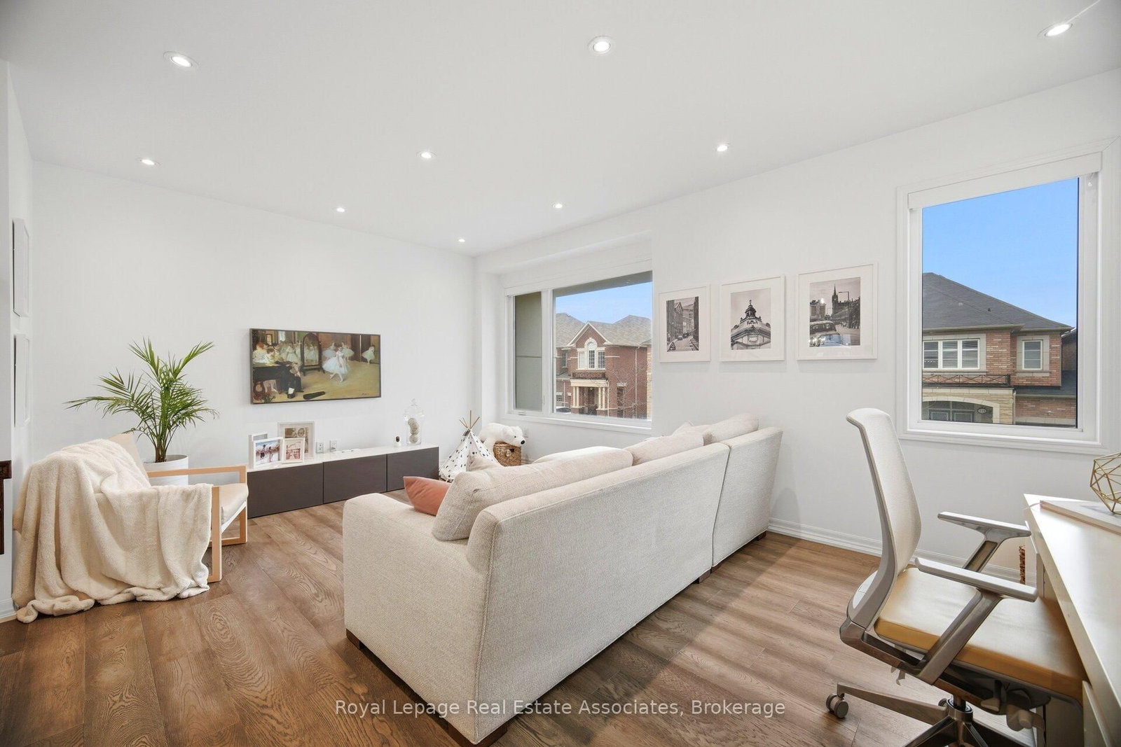 110 Huguenot Road - Photo 22