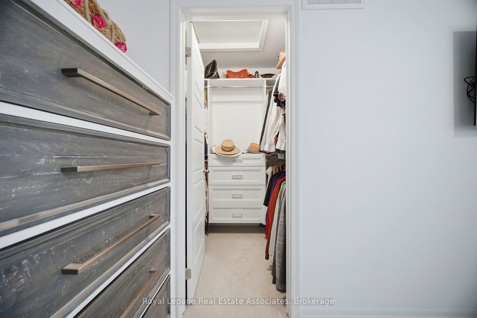 110 Huguenot Road - Photo 35