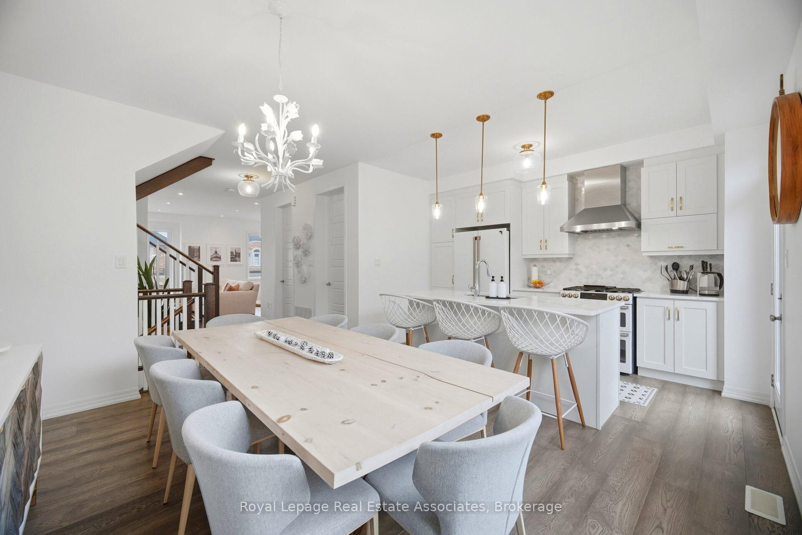 110 Huguenot Road - Photo 9