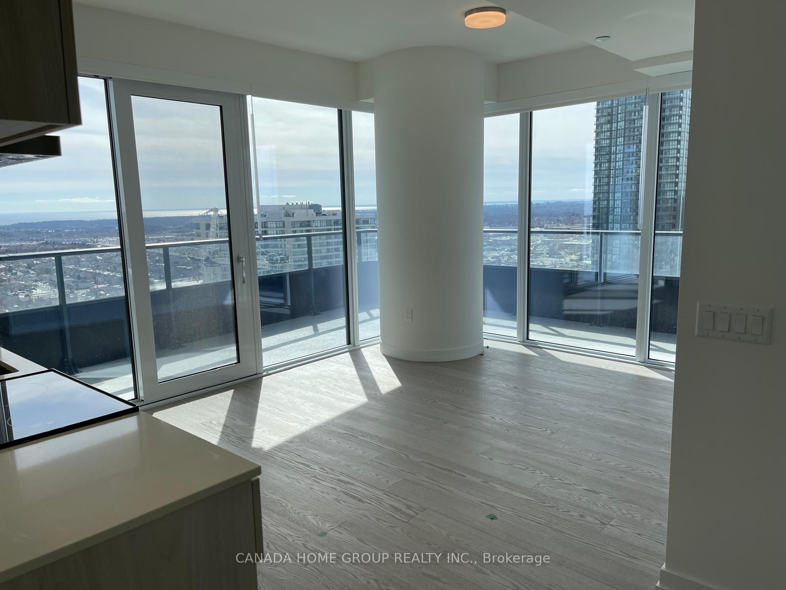 448 Burnhamthorpe Road W, Unit 2411 - Photo 6