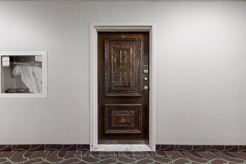 609 - 966 Inverhouse Dr, Mississauga, L5J 4B6 | Image 3