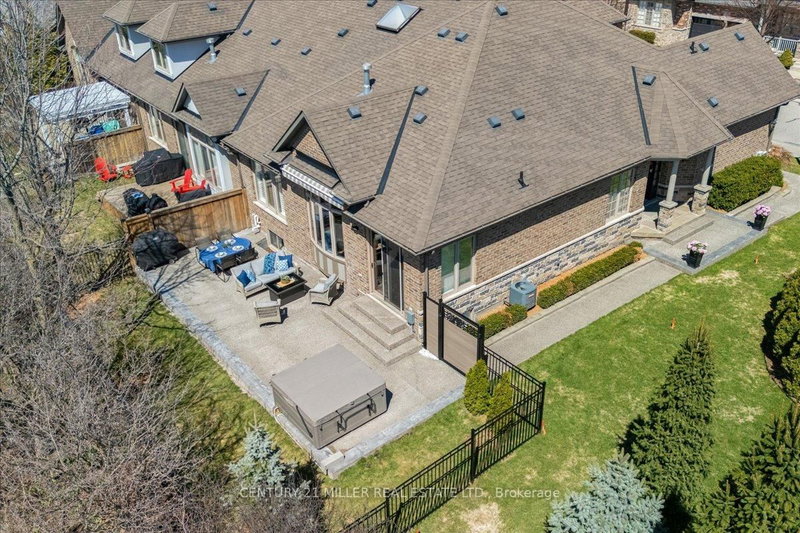 14 - 3353 Liptay Ave, Oakville, L6M 0M6 | Image 2