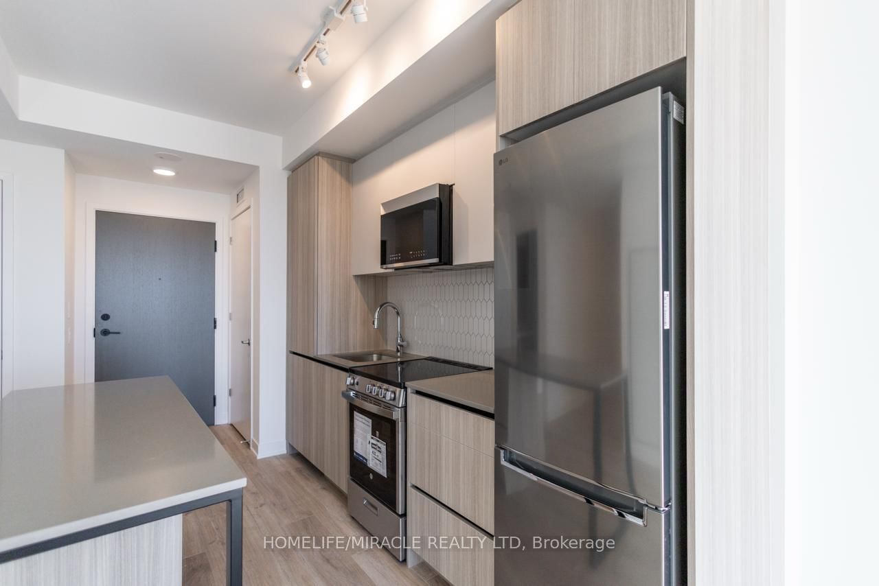 10 All Nations Drive, Unit 607 - Photo 11