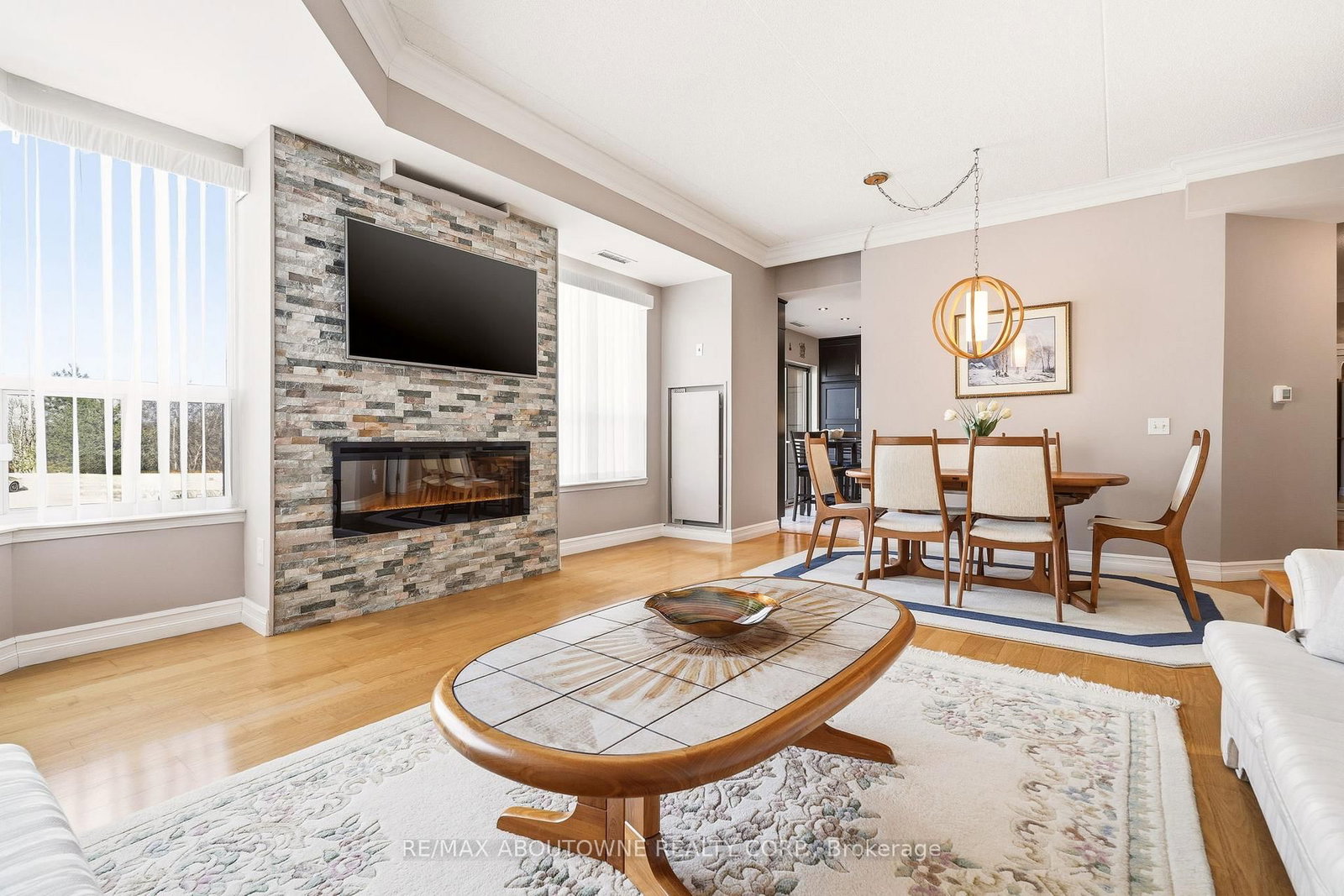 2085 Amherst Heights, Unit 209 - Photo 18