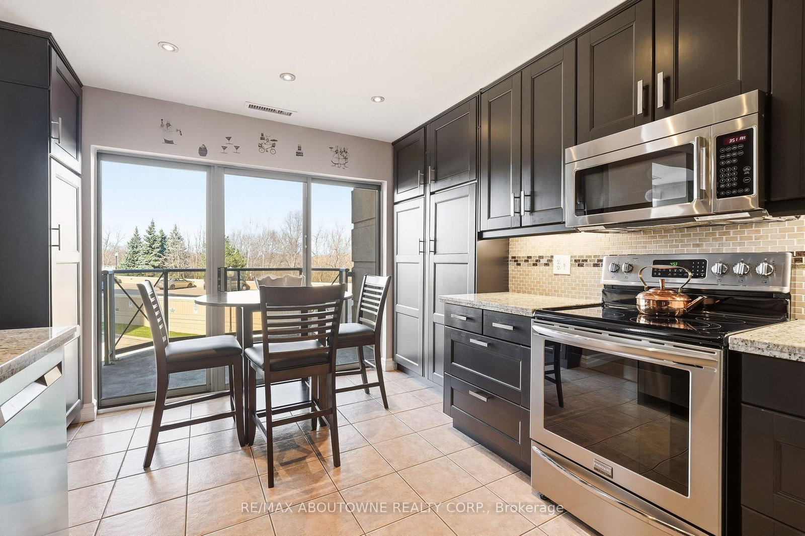 2085 Amherst Heights, Unit 209 - Photo 24