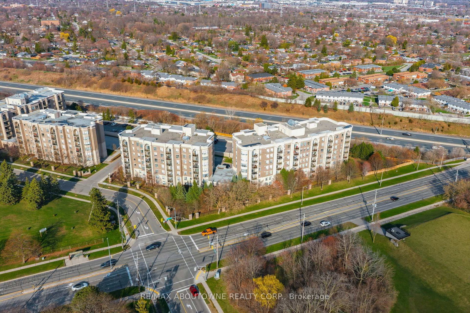 2085 Amherst Heights, Unit 209 - Photo 34