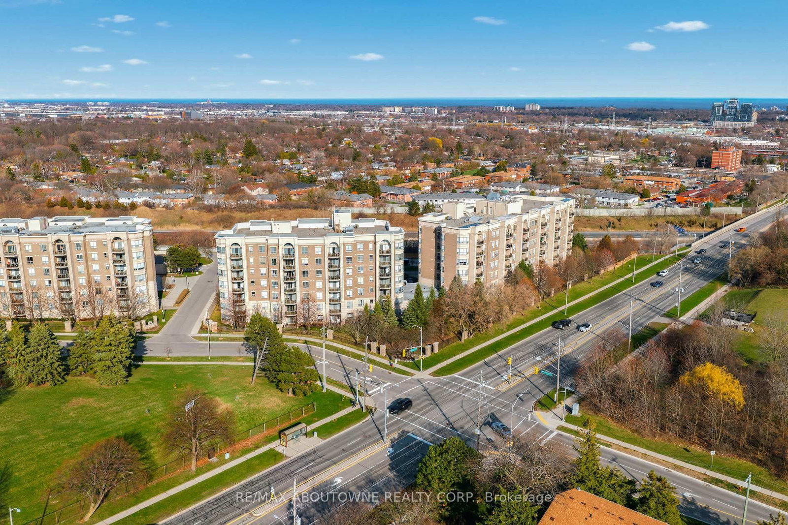 2085 Amherst Heights, Unit 209 - Photo 36