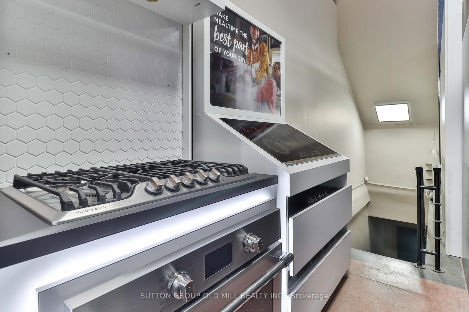 2882 Lake Shore Boulevard W - Photo 15