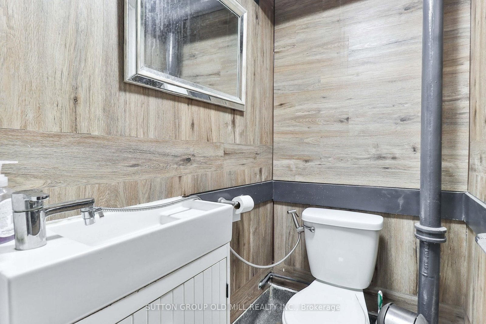 2882 Lake Shore Boulevard W - Photo 16