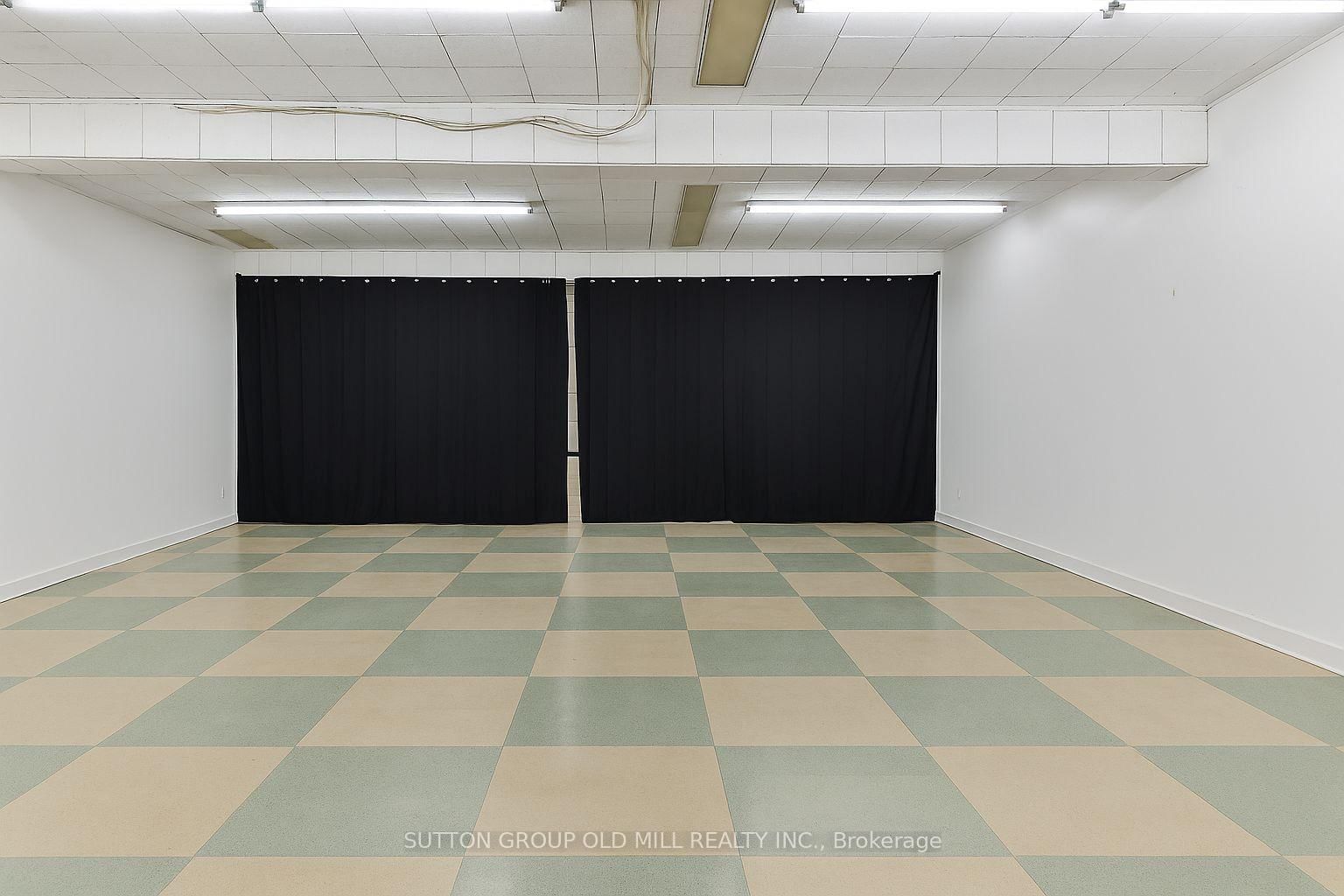 2882 Lake Shore Boulevard W - Photo 26