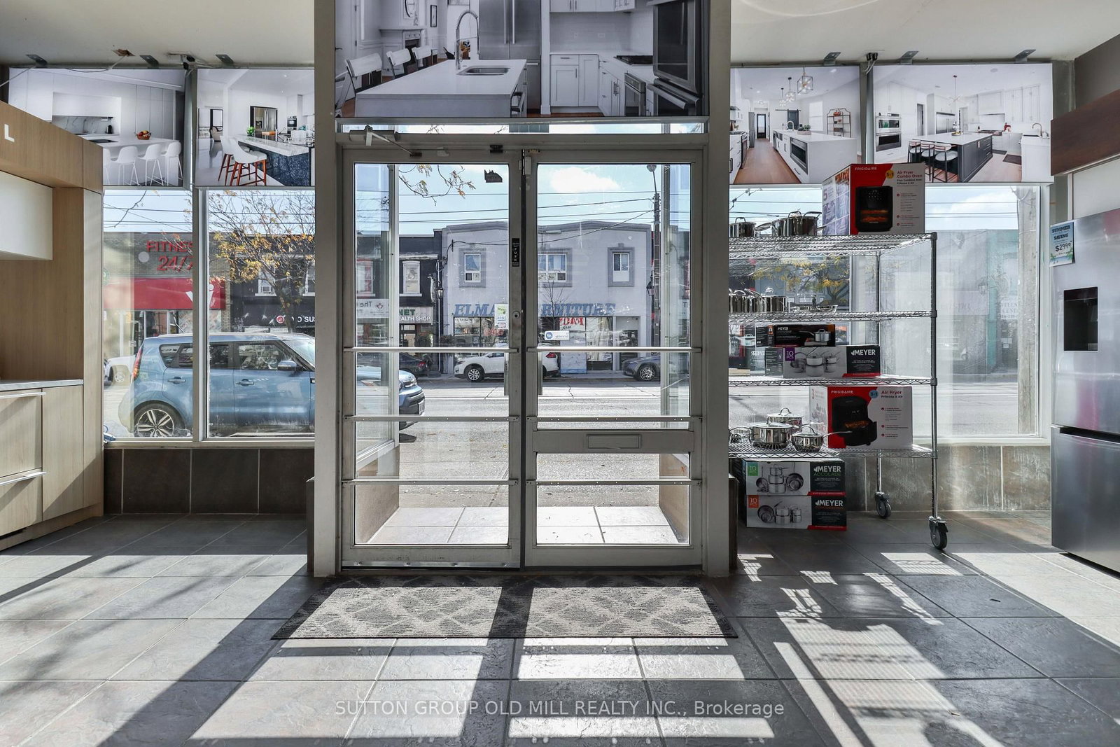 2882 Lake Shore Boulevard W - Photo 3