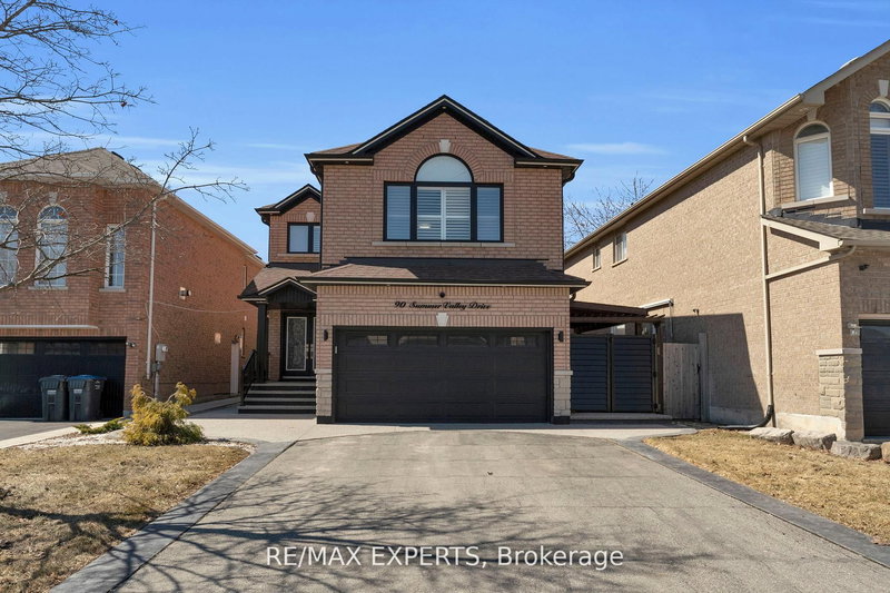 90 Summer Valley Dr, Brampton, L6Z 4T8 | Image 2