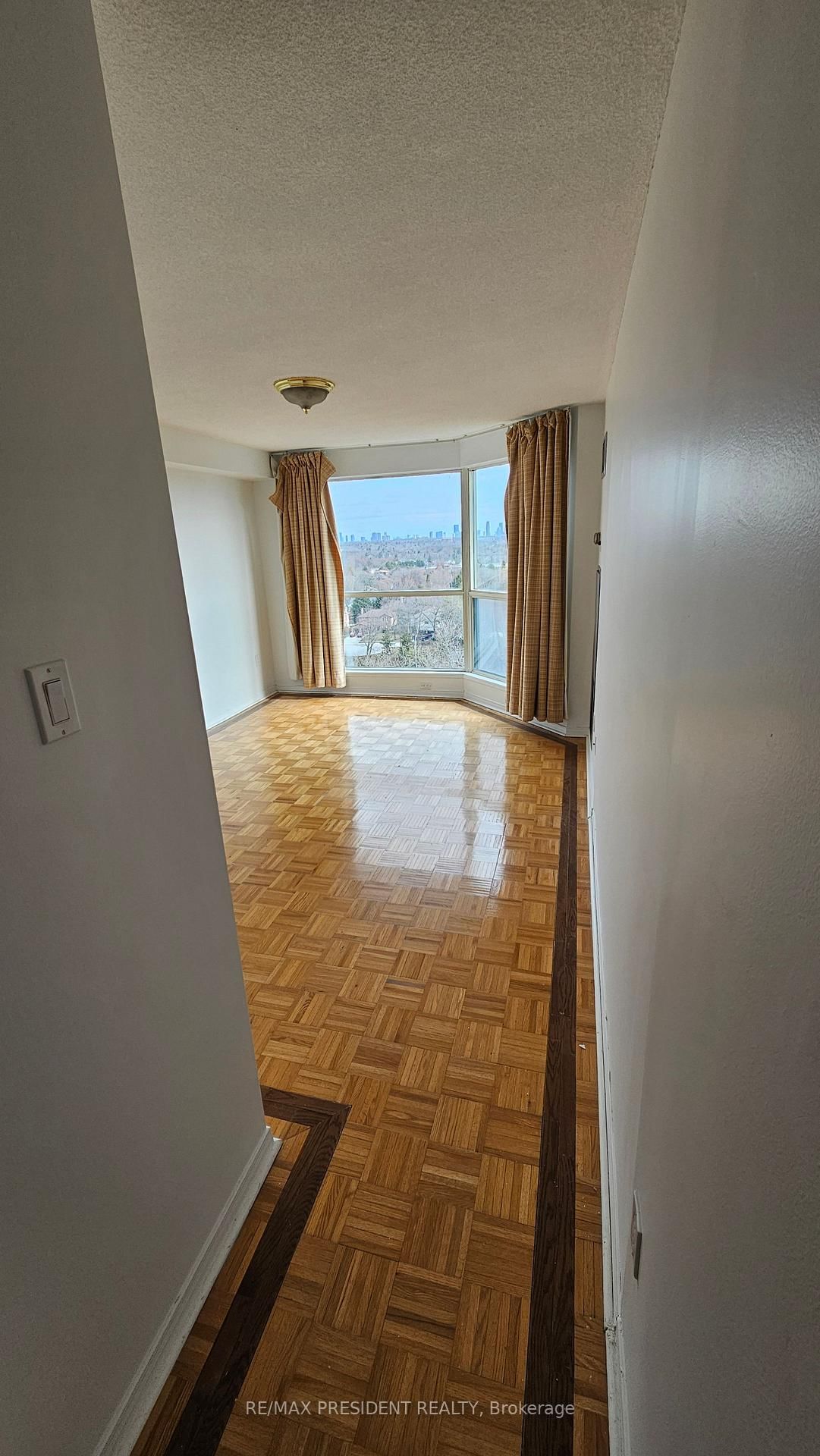 2155 Burnhamthorpe Road W, Unit 1103 - Photo 4