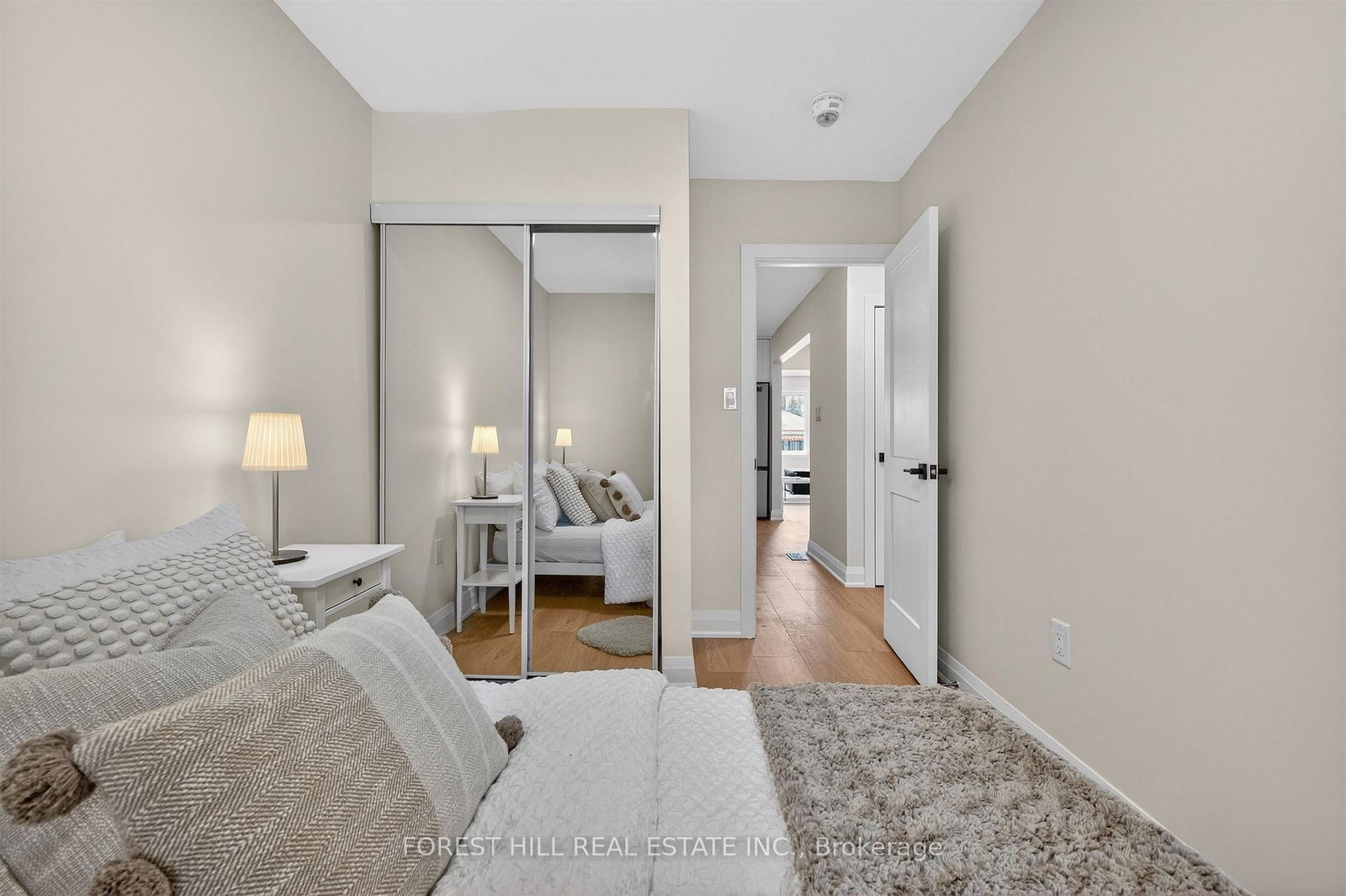 Detached House for sale at 17 Alexander Street, Toronto, Ontario, M8V 2K7 - Mimico - MLS: W13000284