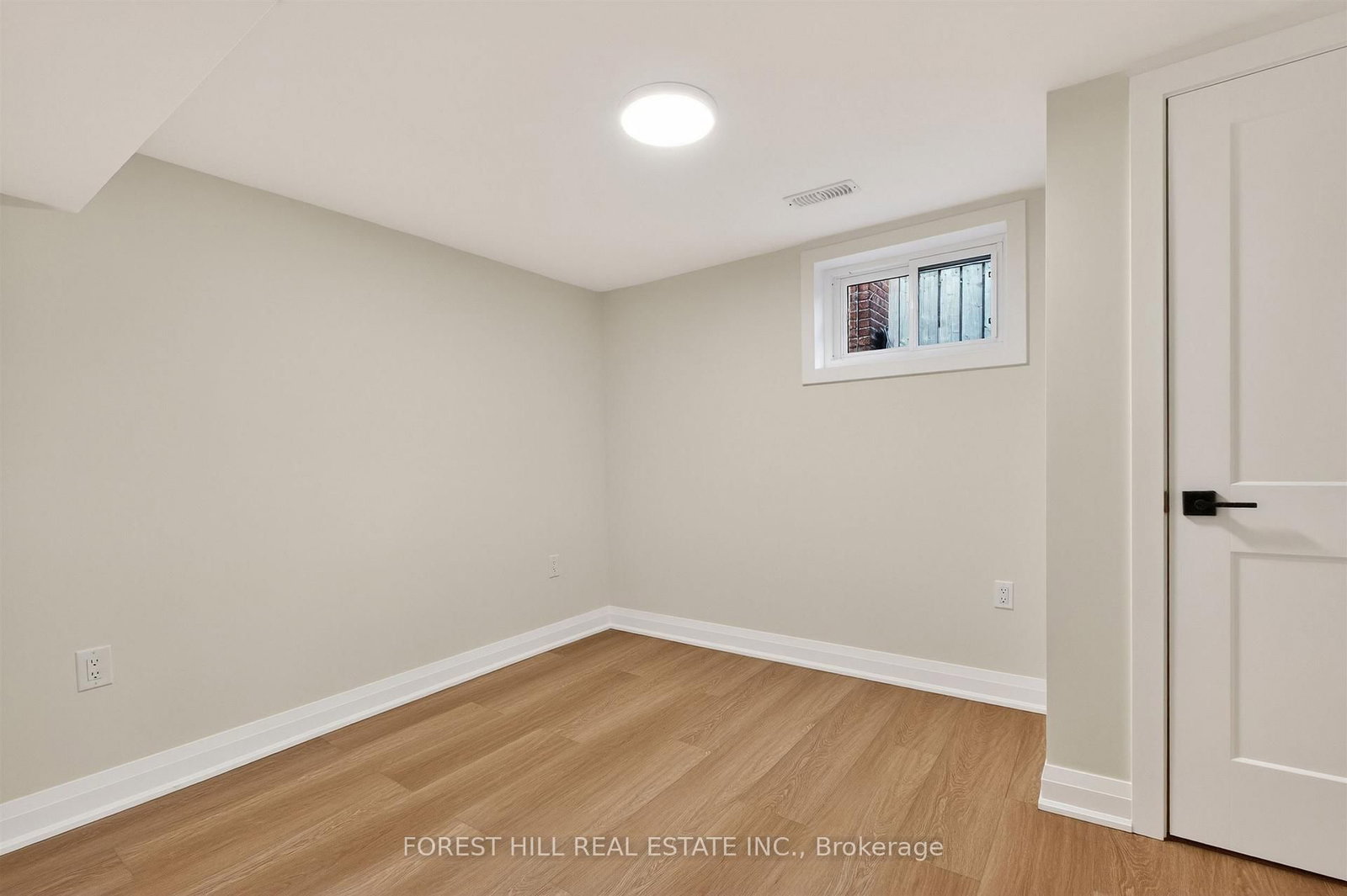 Detached House for sale at 17 Alexander Street, Toronto, Ontario, M8V 2K7 - Mimico - MLS: W13000284