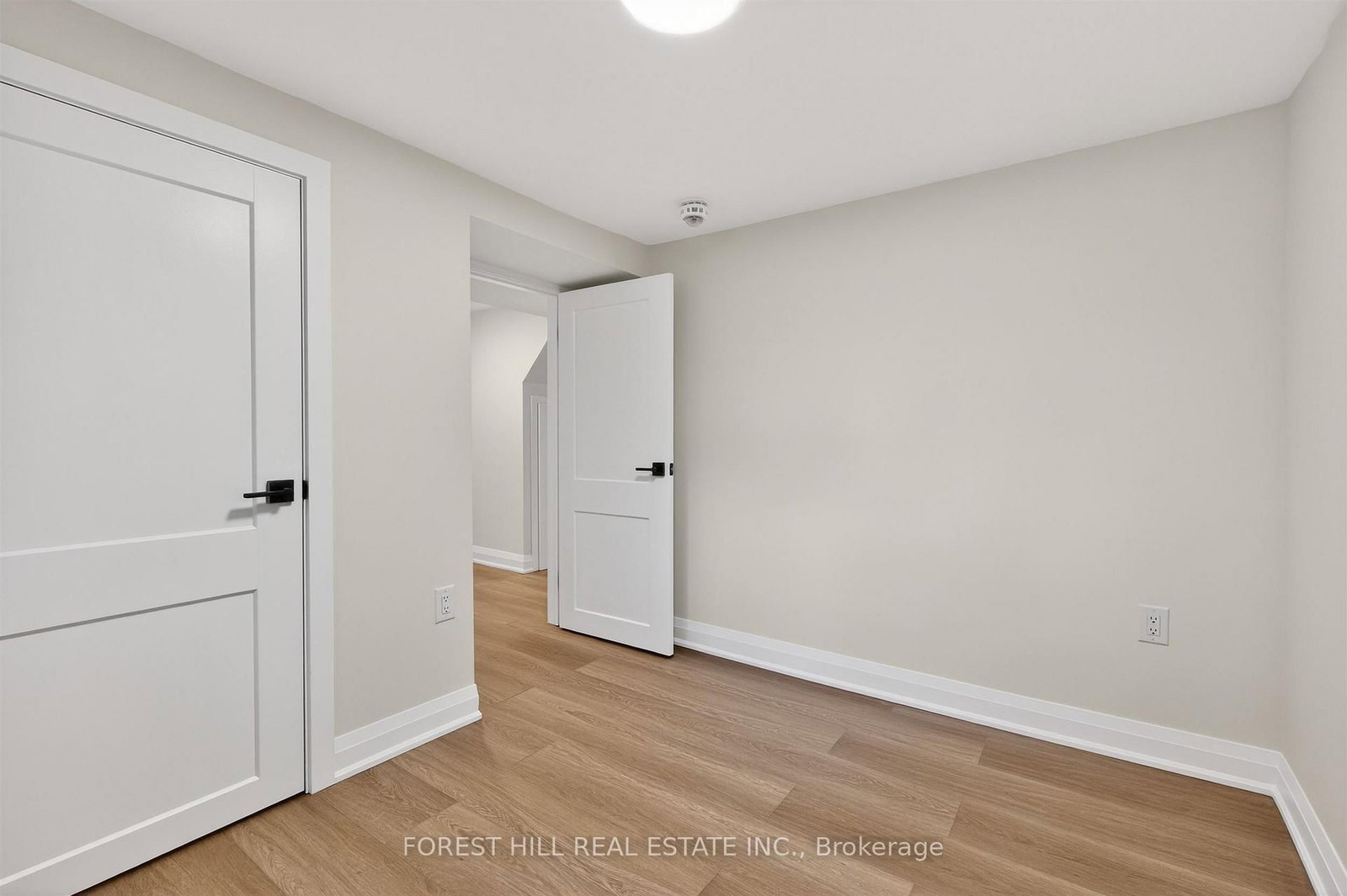 Detached House for sale at 17 Alexander Street, Toronto, Ontario, M8V 2K7 - Mimico - MLS: W13000284