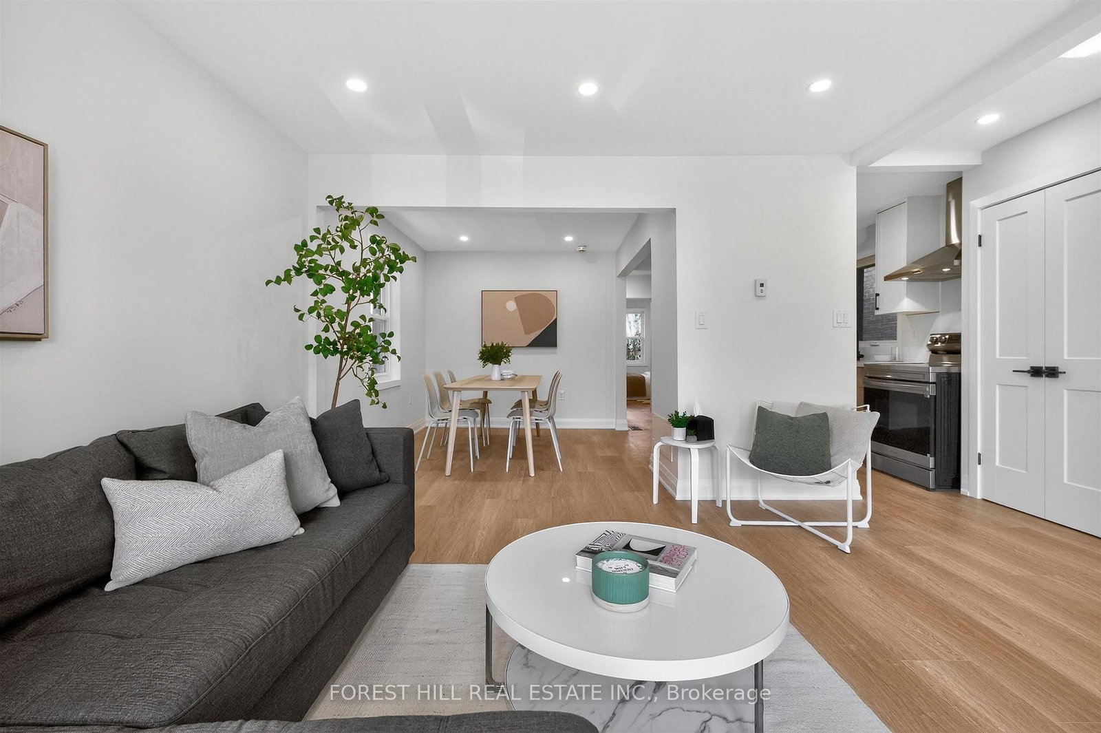 Detached House for sale at 17 Alexander Street, Toronto, Ontario, M8V 2K7 - Mimico - MLS: W13000284