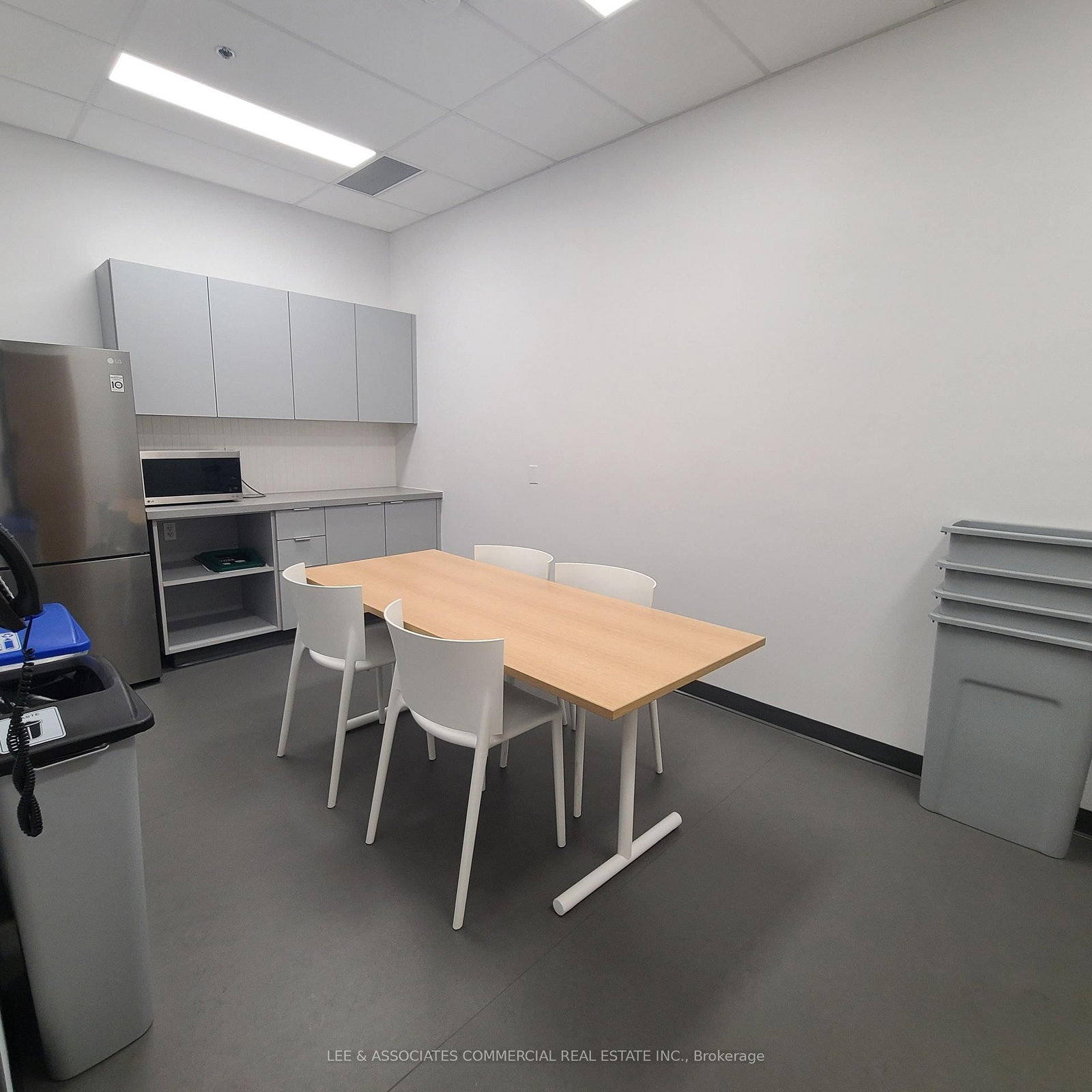 775 Main Street E, Unit 1A - Photo 15