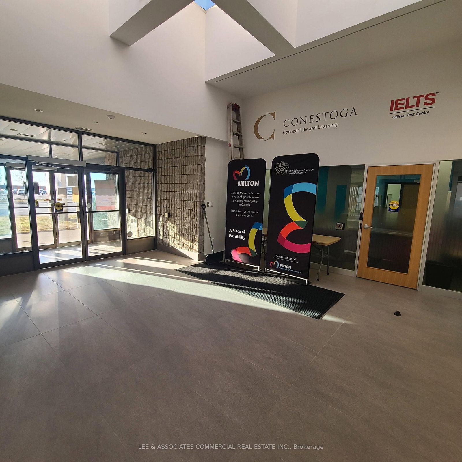 775 Main Street E, Unit 1A - Photo 4