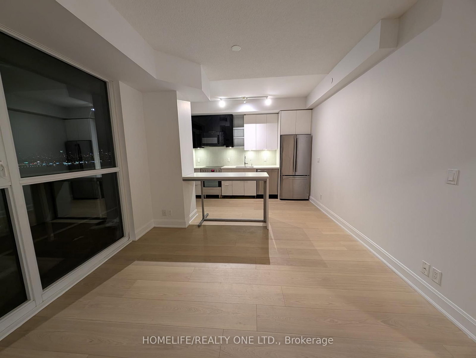 33 Shore Breeze Drive, Unit 3108 - Photo 4