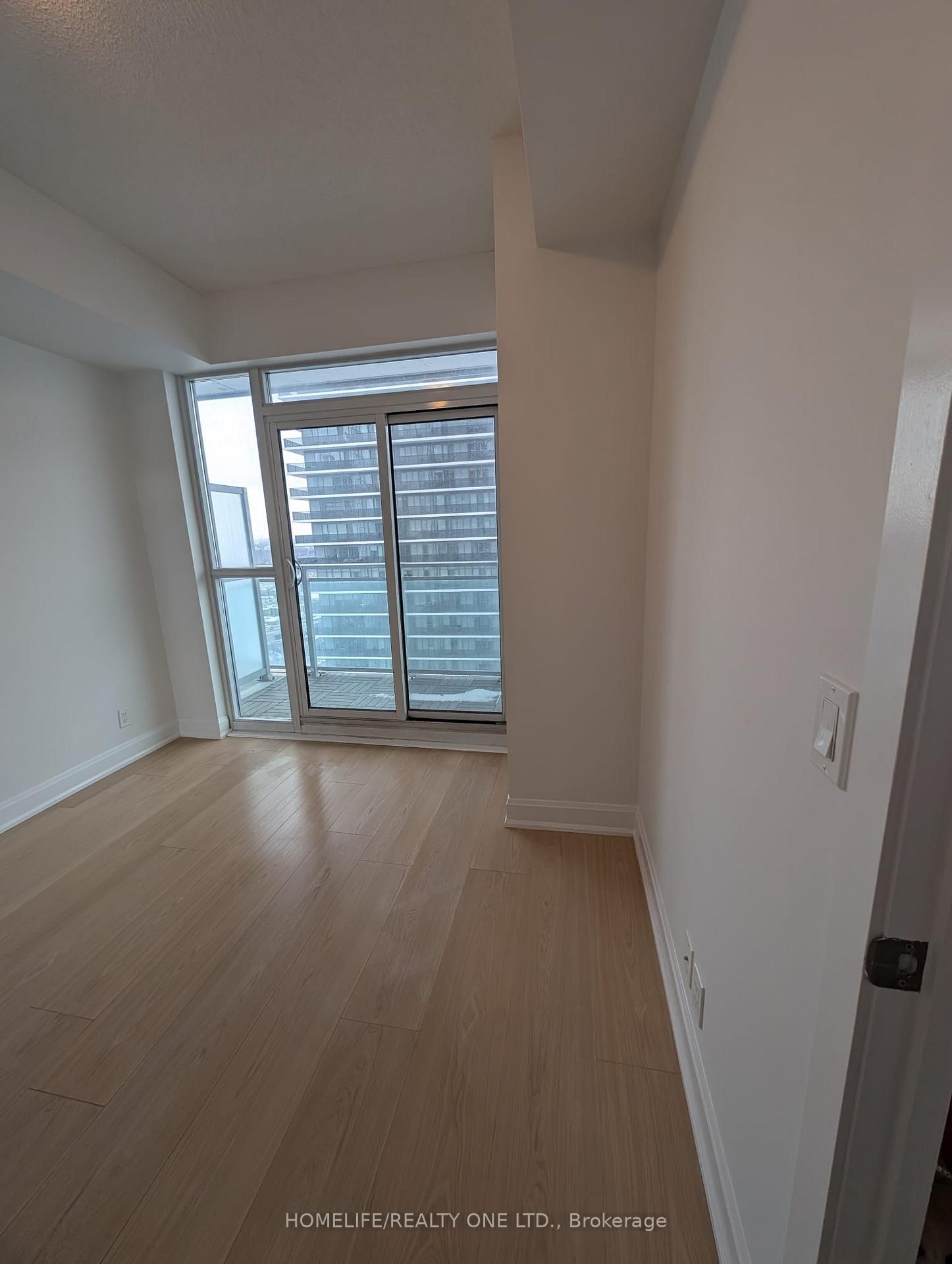 33 Shore Breeze Drive, Unit 3108 - Photo 8