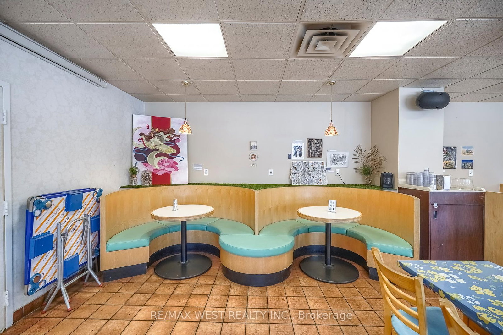 369 Keele Street - Photo 13