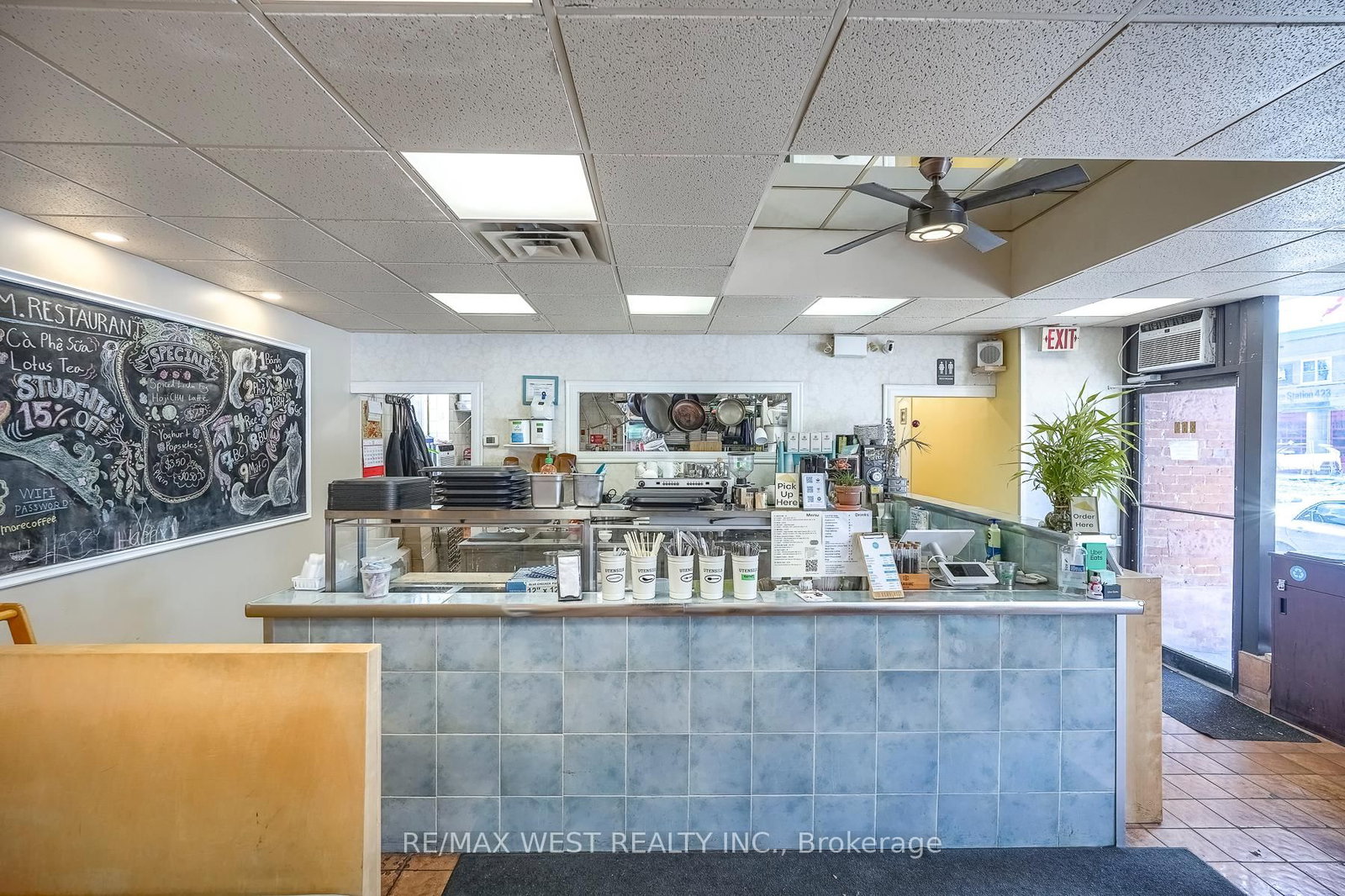 369 Keele Street - Photo 16