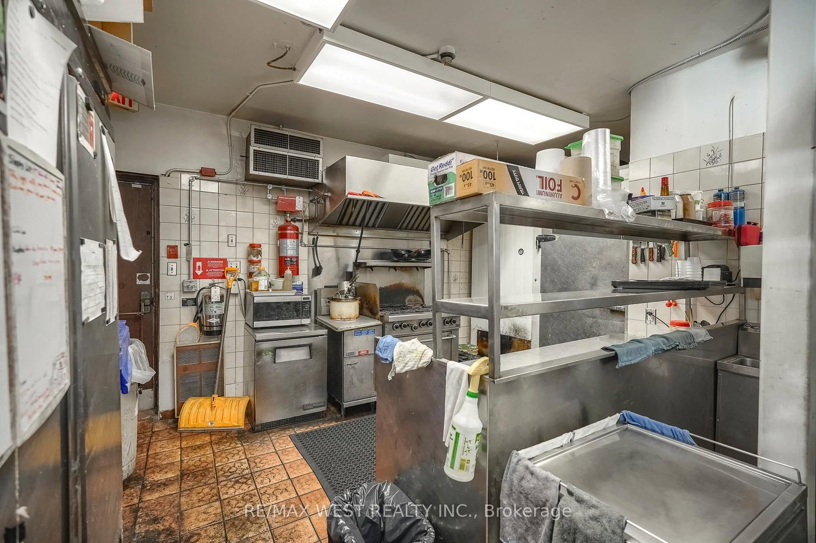 369 Keele Street - Photo 25