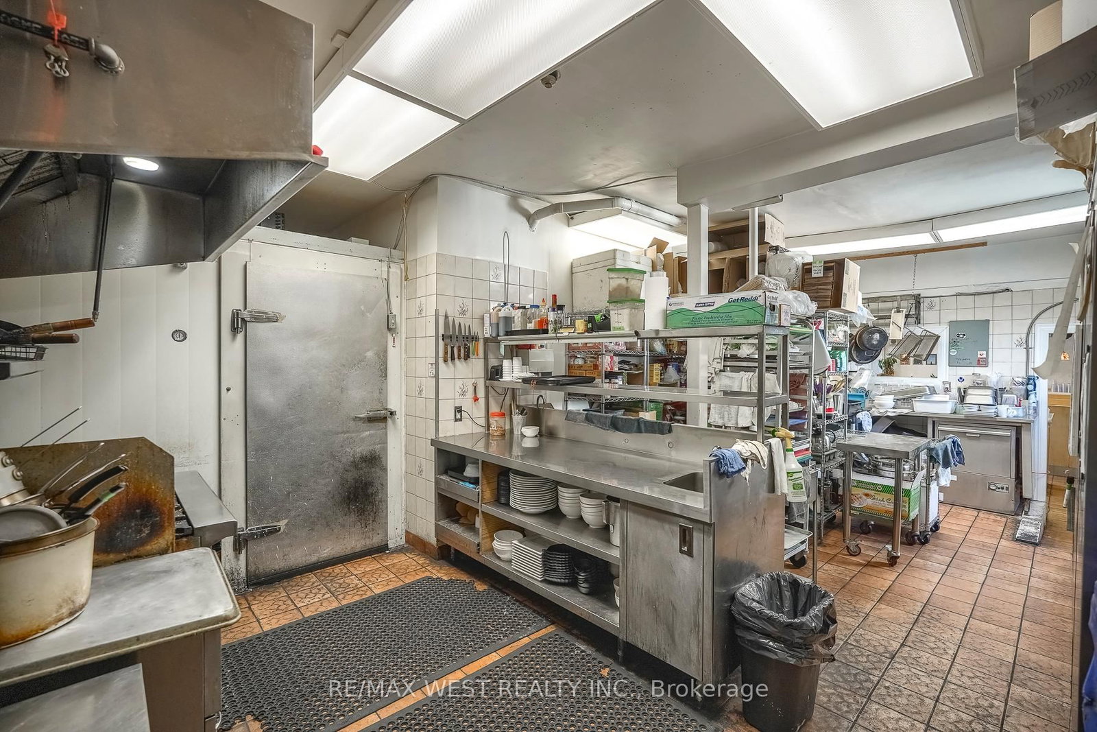 369 Keele Street - Photo 26